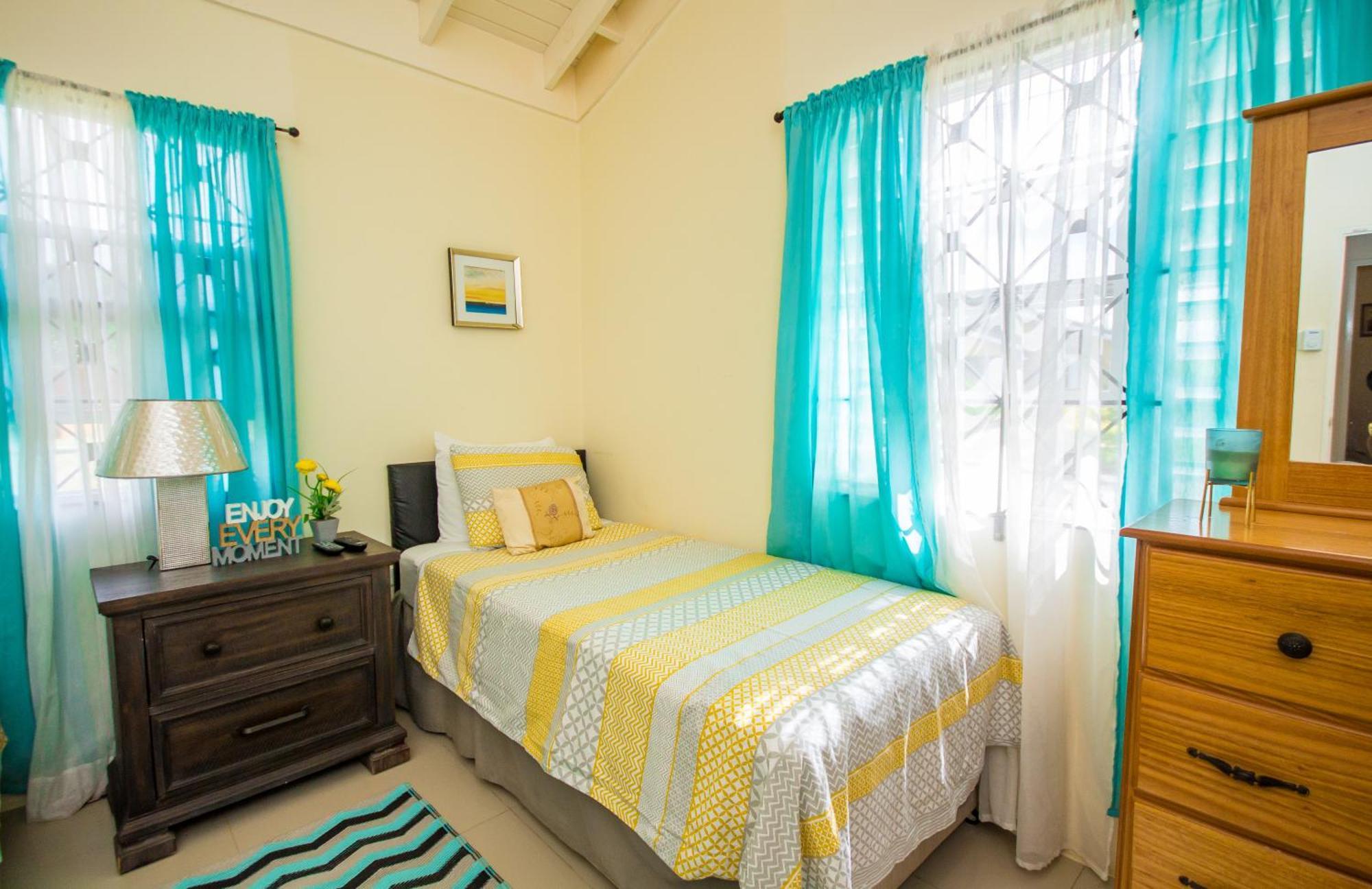 Ocho Rios Drax Hall Manor 3 Bed Sleeps 7 Saint Annʼs Bay Exterior foto